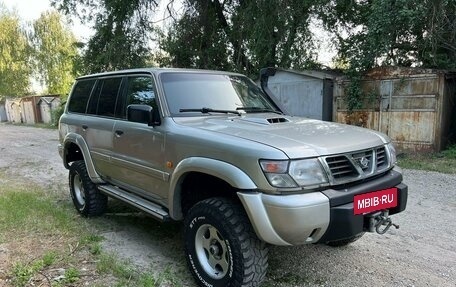 Nissan Patrol, 2001 год, 1 990 000 рублей, 3 фотография