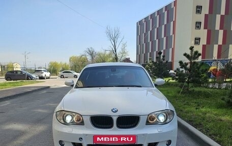 BMW 1 серия, 2008 год, 1 150 000 рублей, 3 фотография