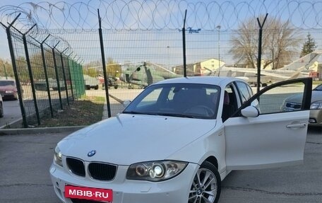 BMW 1 серия, 2008 год, 1 150 000 рублей, 2 фотография