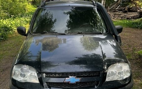 Chevrolet Niva I рестайлинг, 2018 год, 865 000 рублей, 1 фотография