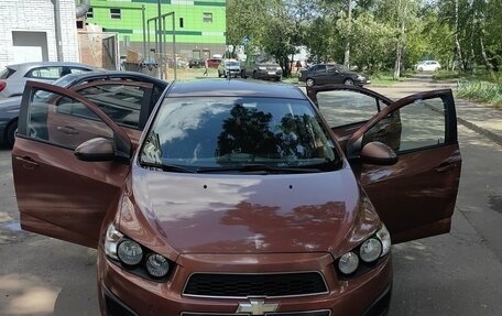 Chevrolet Aveo III, 2012 год, 700 000 рублей, 2 фотография