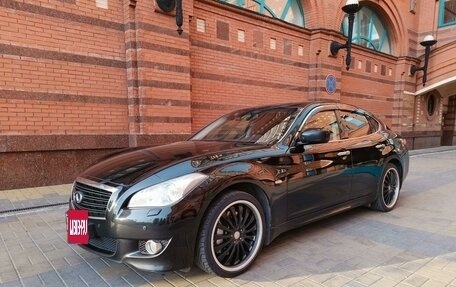 Infiniti Q70 I, 2013 год, 2 550 000 рублей, 9 фотография