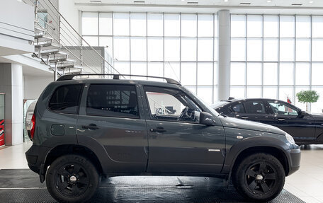 Chevrolet Niva I рестайлинг, 2014 год, 685 000 рублей, 4 фотография