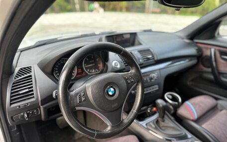 BMW 1 серия, 2011 год, 1 350 000 рублей, 7 фотография