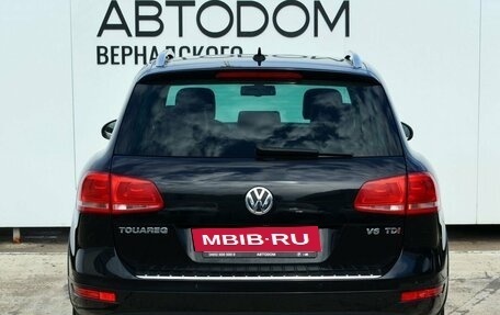 Volkswagen Touareg III, 2011 год, 2 049 000 рублей, 4 фотография