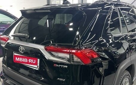 Toyota RAV4, 2021 год, 4 500 000 рублей, 2 фотография