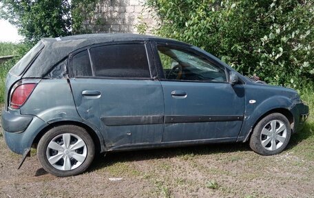 KIA Rio II, 2005 год, 250 000 рублей, 1 фотография