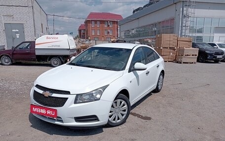 Chevrolet Cruze II, 2011 год, 990 000 рублей, 1 фотография