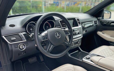 Mercedes-Benz GL-Класс, 2014 год, 3 500 000 рублей, 25 фотография