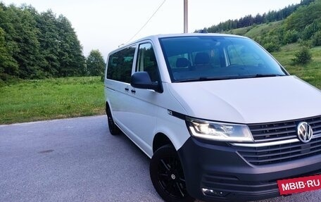 Volkswagen Transporter T6 рестайлинг, 2020 год, 3 570 000 рублей, 11 фотография