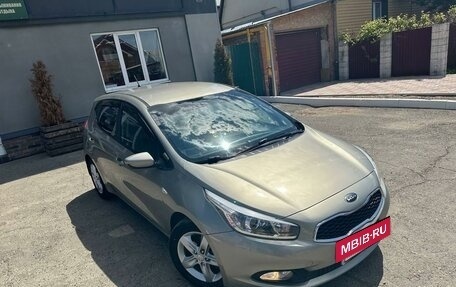 KIA cee'd III, 2014 год, 1 065 000 рублей, 3 фотография