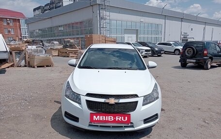 Chevrolet Cruze II, 2011 год, 990 000 рублей, 3 фотография