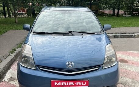 Toyota Prius, 2008 год, 949 000 рублей, 3 фотография