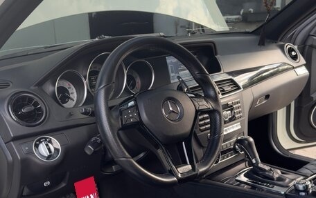 Mercedes-Benz C-Класс, 2011 год, 1 800 000 рублей, 16 фотография
