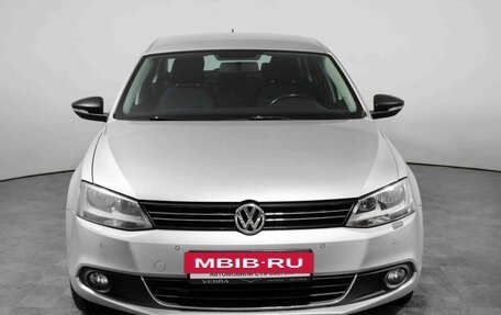 Volkswagen Jetta VI, 2013 год, 1 050 000 рублей, 2 фотография