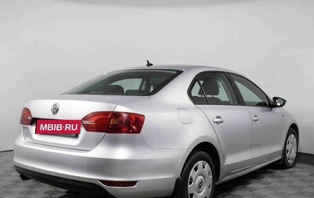 Volkswagen Jetta VI, 2013 год, 1 050 000 рублей, 5 фотография
