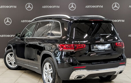 Mercedes-Benz GLB, 2021 год, 4 525 000 рублей, 7 фотография