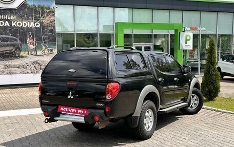 Mitsubishi L200 IV рестайлинг, 2014 год, 1 770 000 рублей, 2 фотография