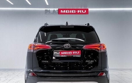 Toyota RAV4, 2017 год, 2 999 000 рублей, 10 фотография