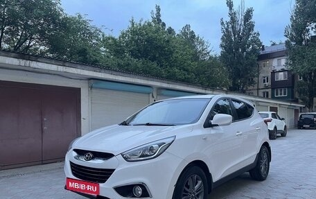 Hyundai ix35 I рестайлинг, 2014 год, 1 430 000 рублей, 2 фотография