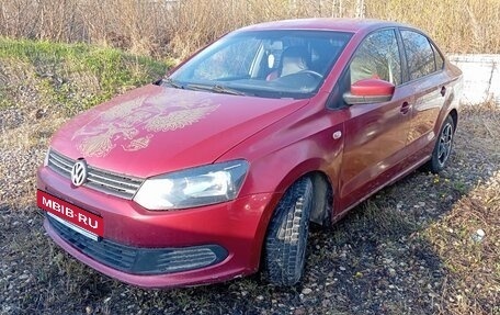 Volkswagen Polo VI (EU Market), 2011 год, 469 000 рублей, 2 фотография
