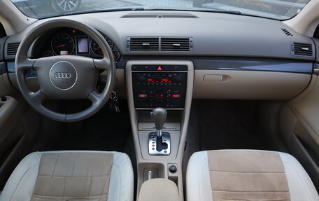 Audi A4, 2004 год, 379 000 рублей, 6 фотография