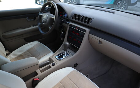 Audi A4, 2004 год, 379 000 рублей, 5 фотография