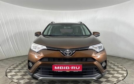 Toyota RAV4, 2016 год, 2 300 000 рублей, 2 фотография