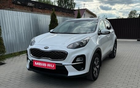 KIA Sportage IV рестайлинг, 2019 год, 2 700 000 рублей, 4 фотография