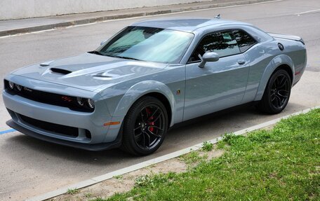 Dodge Challenger III рестайлинг 2, 2022 год, 7 999 999 рублей, 4 фотография