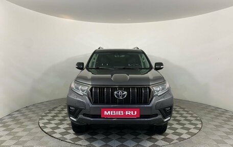 Toyota Land Cruiser Prado 150 рестайлинг 2, 2020 год, 6 439 000 рублей, 8 фотография