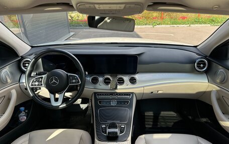 Mercedes-Benz E-Класс, 2019 год, 4 150 000 рублей, 16 фотография