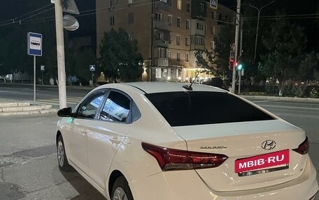 Hyundai Solaris II рестайлинг, 2017 год, 1 600 000 рублей, 3 фотография