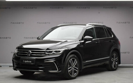 Volkswagen Tiguan II, 2020 год, 4 399 000 рублей, 1 фотография