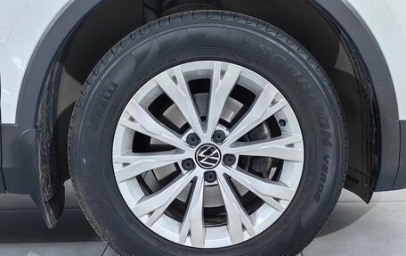 Volkswagen Tiguan II, 2020 год, 2 825 000 рублей, 22 фотография