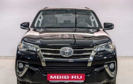 Toyota Fortuner II, 2020 год, 4 850 000 рублей, 2 фотография