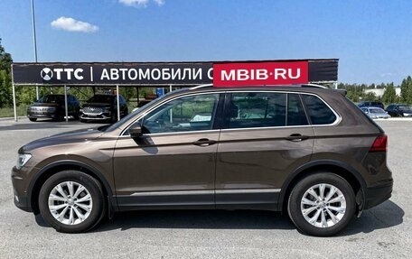 Volkswagen Tiguan II, 2017 год, 2 459 000 рублей, 8 фотография