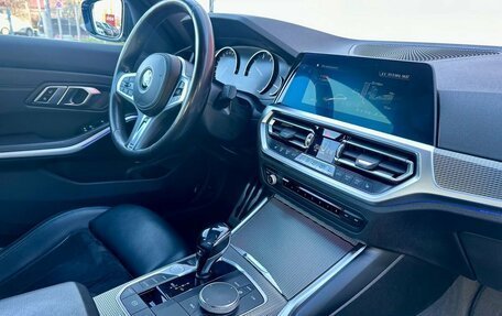 BMW 3 серия, 2019 год, 3 630 000 рублей, 16 фотография