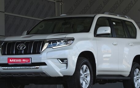 Toyota Land Cruiser Prado 150 рестайлинг 2, 2022 год, 6 700 000 рублей, 1 фотография