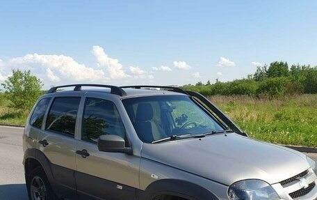 Chevrolet Niva I рестайлинг, 2019 год, 1 050 000 рублей, 1 фотография