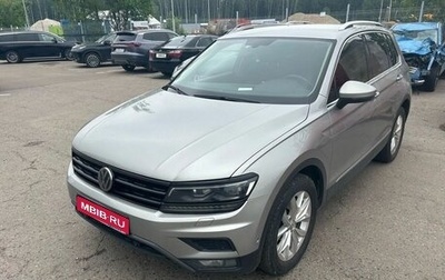 Volkswagen Tiguan II, 2017 год, 2 167 000 рублей, 1 фотография