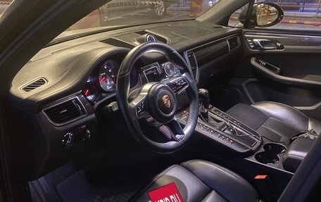 Porsche Macan I рестайлинг, 2015 год, 3 660 000 рублей, 3 фотография