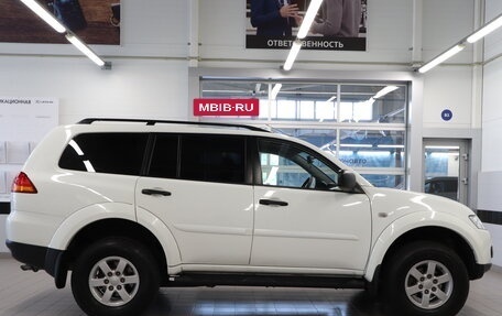 Mitsubishi Pajero Sport II рестайлинг, 2011 год, 1 850 000 рублей, 4 фотография