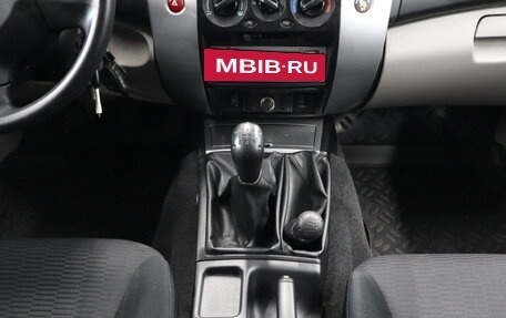 Mitsubishi Pajero Sport II рестайлинг, 2011 год, 1 850 000 рублей, 15 фотография