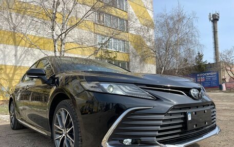 Toyota Camry, 2023 год, 4 080 000 рублей, 3 фотография