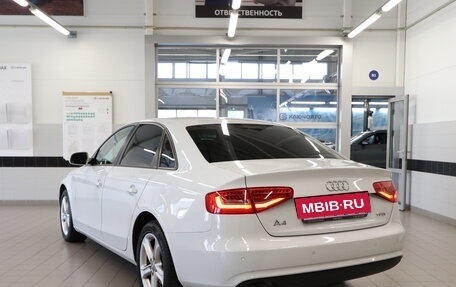 Audi A4, 2015 год, 1 670 000 рублей, 6 фотография