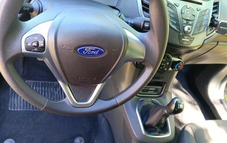 Ford Fiesta, 2015 год, 700 000 рублей, 7 фотография