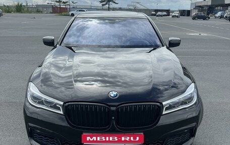 BMW 7 серия, 2016 год, 4 900 000 рублей, 2 фотография