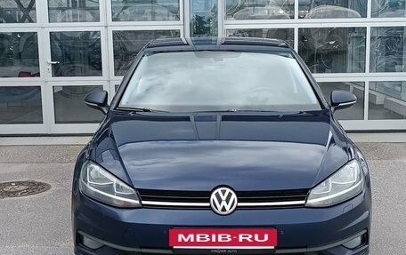 Volkswagen Golf VII, 2018 год, 1 750 000 рублей, 6 фотография