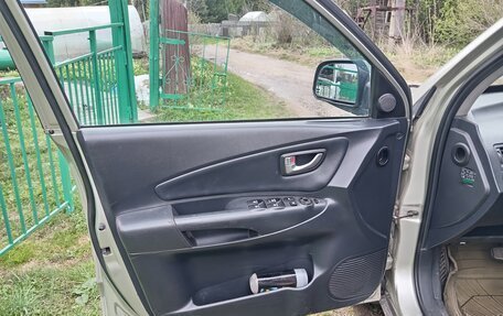 Hyundai Tucson III, 2005 год, 900 000 рублей, 13 фотография